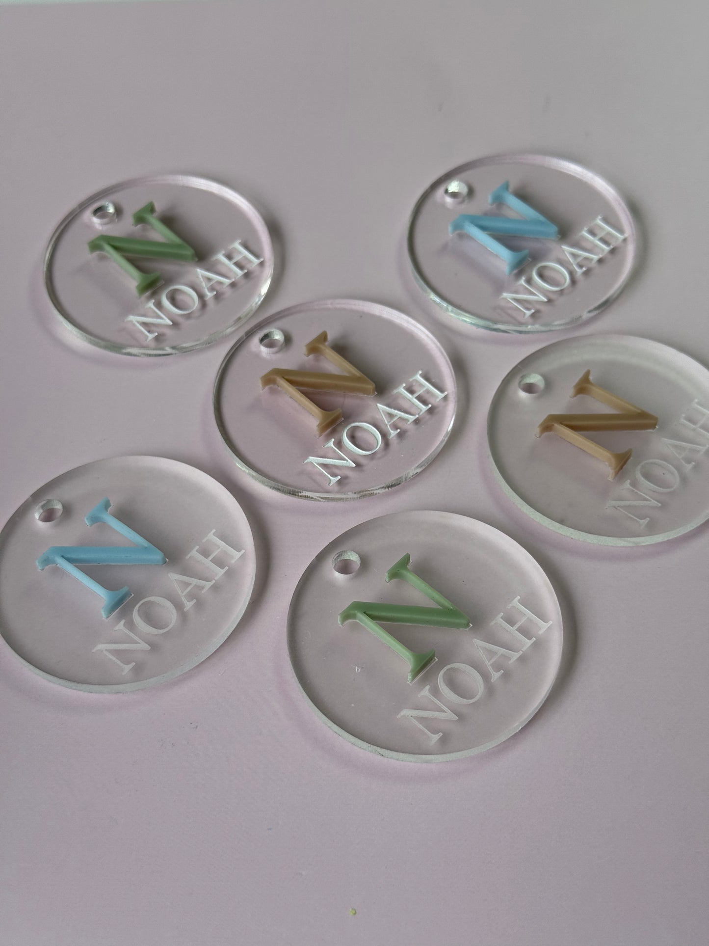 Personalised Acrylic Round Tags- Tags For Favours- Engraved Acrylic Round Gift Tags