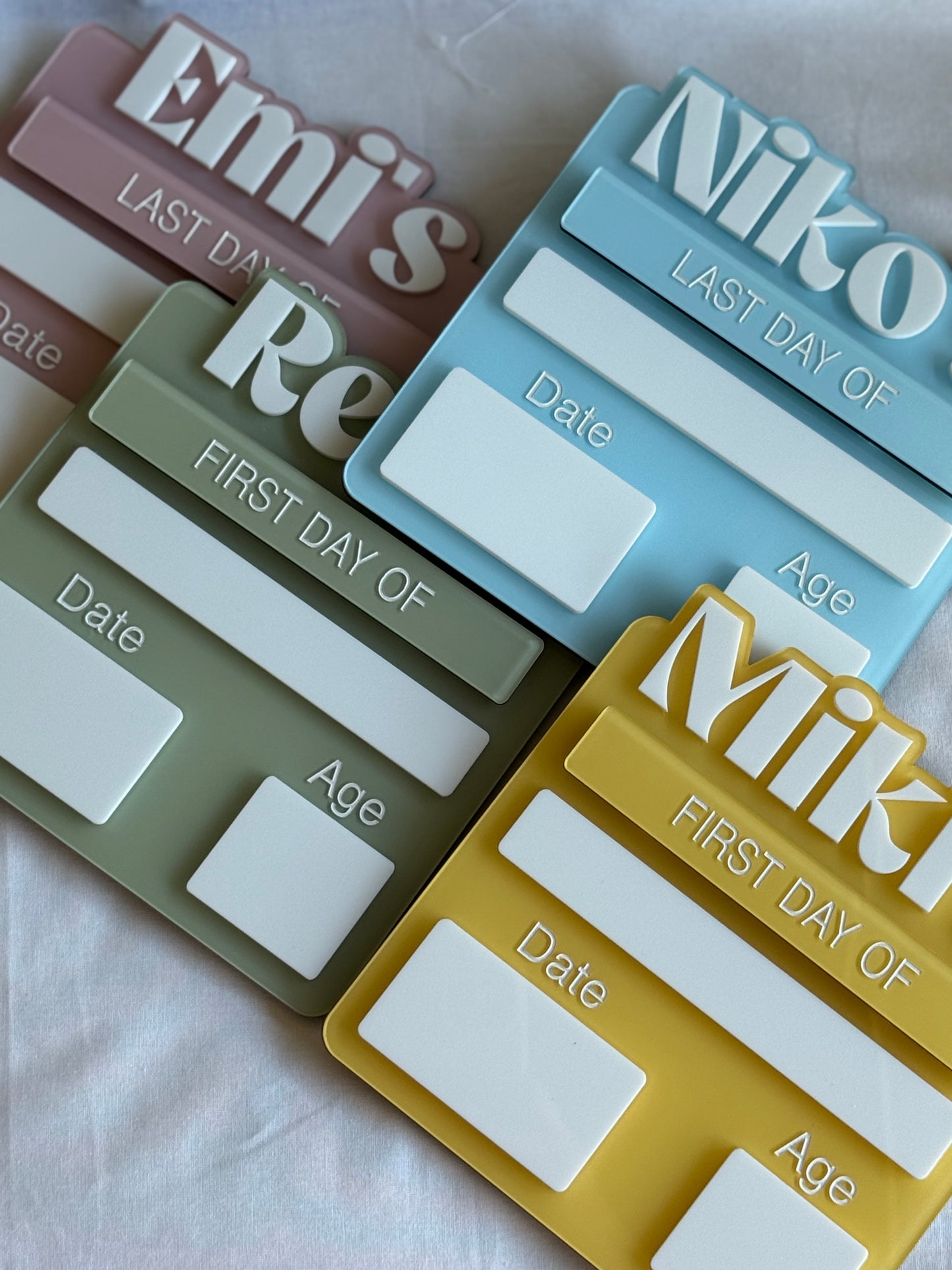 First Day / Last Day School Boards- Photo Prop- Kindy Board- School picture Board- First Day Board- Last Day Board- Dry Erase Board- Kindergarten Board- Name Board- Personalised Board- School Board